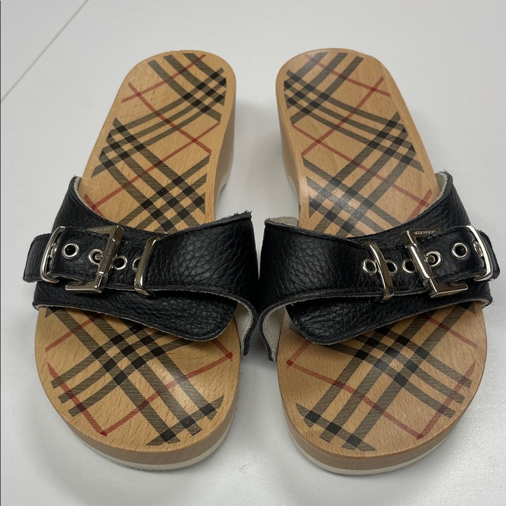 Burberry Black Leather Wooden Nova Check Dr. Scholl’s Clogs Sz 37/6.5 Like New